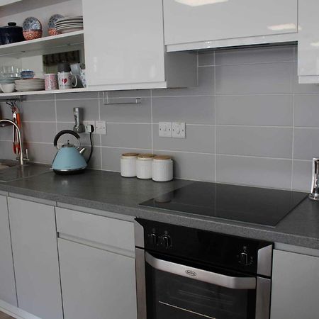 May View - Luxury Sea View Apartment - Millendreath, Looe Exterior foto